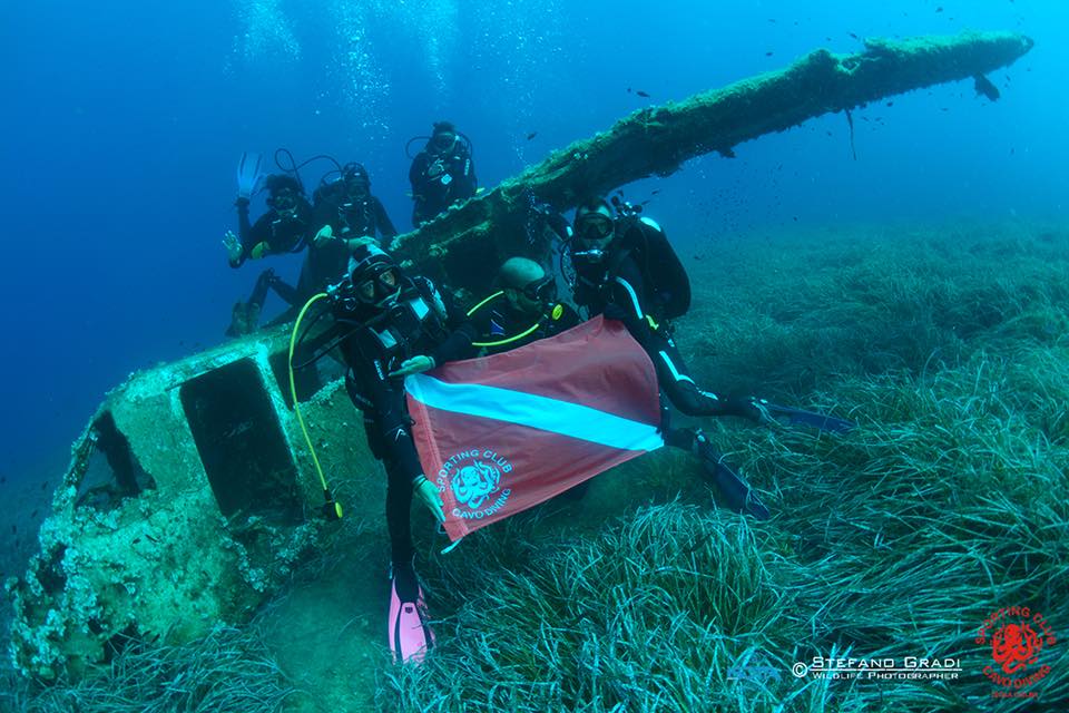 immersioni isola d'elba diving subacquea vacanze relitto aereo